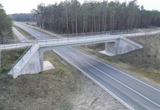 Brücken Graffitientfernung